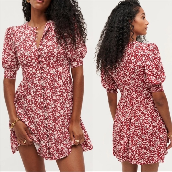 Reformation Dresses & Skirts - REFORMATION LAYLIN DRESS IN FLOWER GIRL